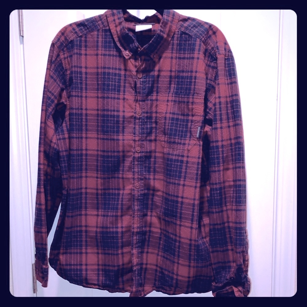 COLUMBIA Signature Red & Black Flannel